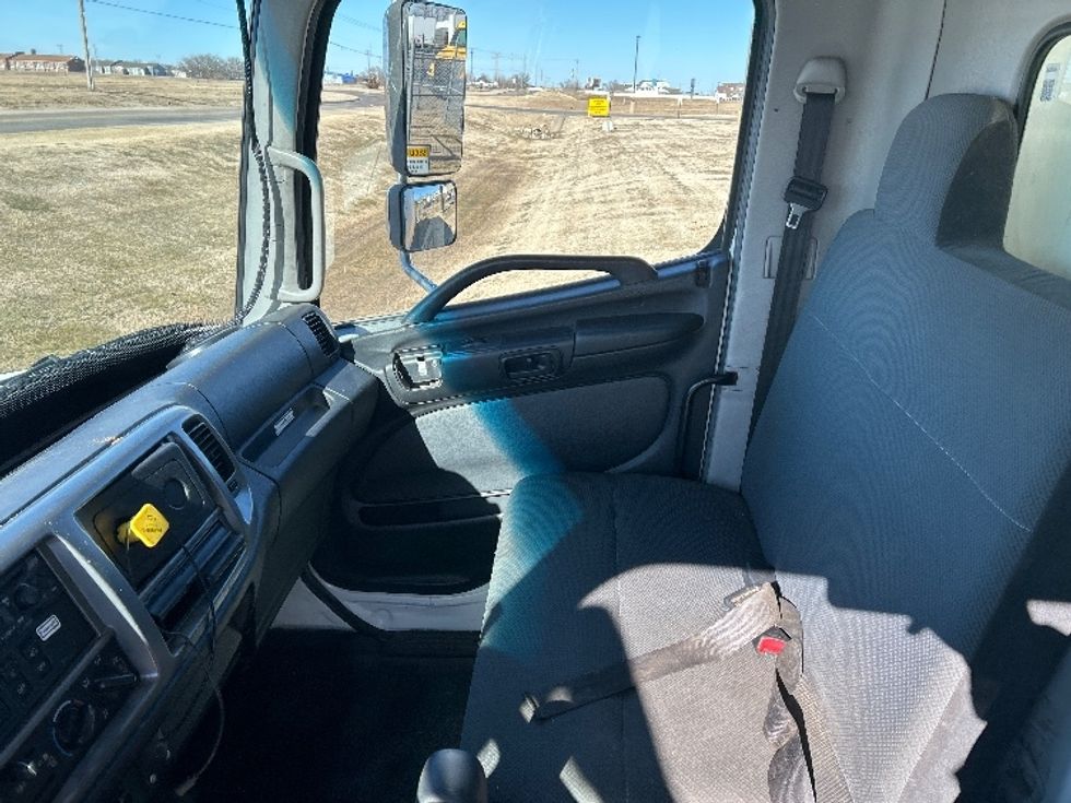 Medium Duty Box Truck-Light and Medium Duty Trucks-Hino-2020-268-Wichita-KS-354,542\n\t\tmiles-$ 22,500 - Image 19