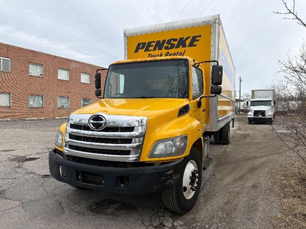 Medium Duty Box Truck-Light and Medium Duty Trucks-Hino-2020-338-Baltimore-MD-170,672\n\t\tmiles-$ 39,250 - Image 3