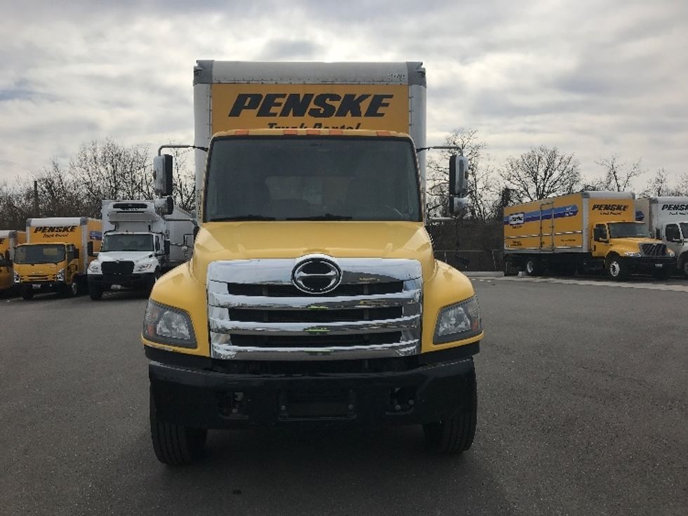 Medium Duty Box Truck-Light and Medium Duty Trucks-Hino-2020-338-Baltimore-MD-183,252\n\t\tmiles-$ 41,250 - Image 2