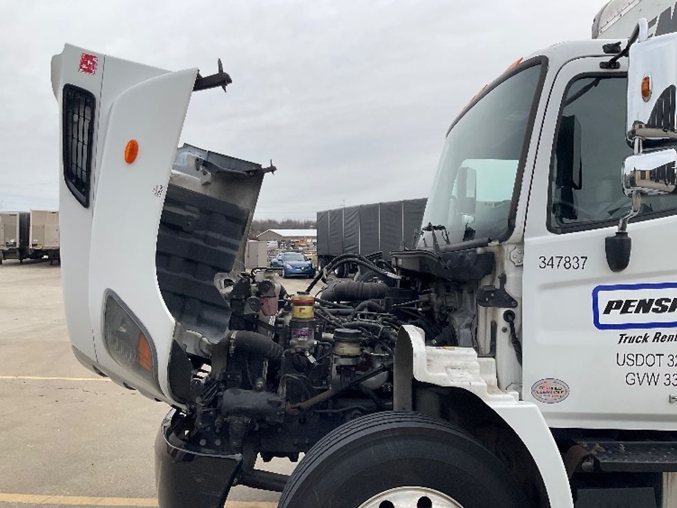 Medium Duty Box Truck-Light and Medium Duty Trucks-Hino-2020-338-Bowling Green-KY-254,985\n\t\tmiles-$ 37,750 - Image 24