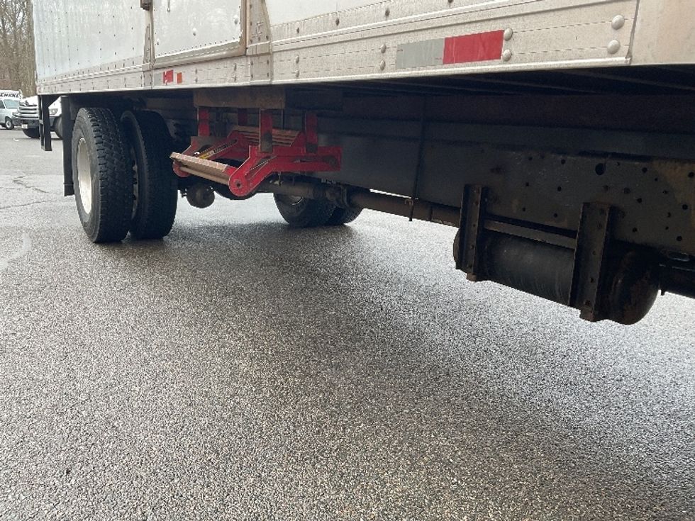 Medium Duty Box Truck-Light and Medium Duty Trucks-Hino-2020-338-Braintree-MA-144,572\n\t\tmiles-$ 41,500 - Image 14