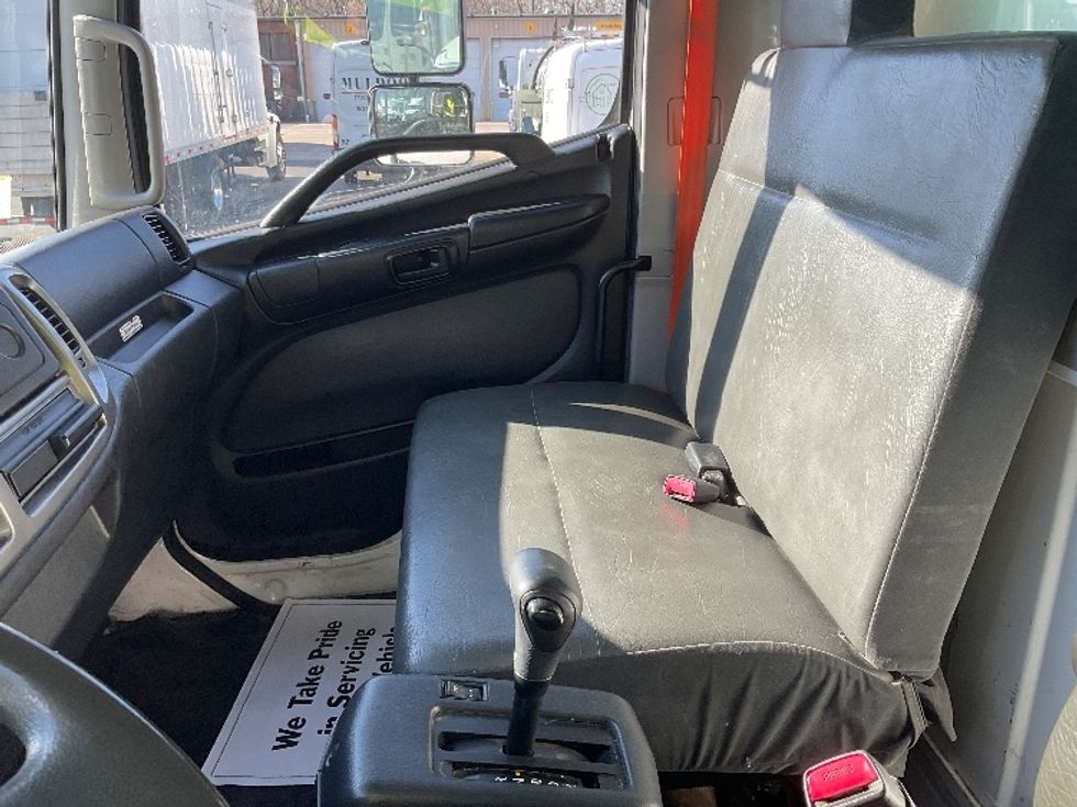 2020 Hino Conventional Type Truck Single Cab photo 16