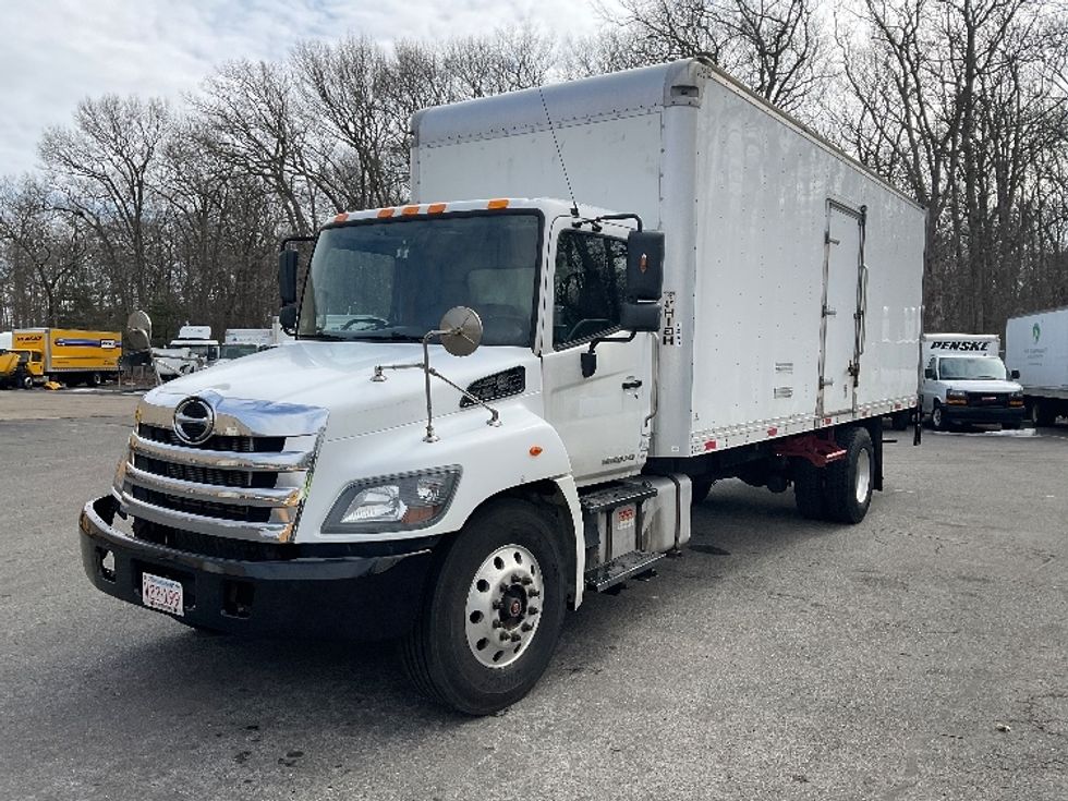 2020 Hino Conventional Type Truck Single Cab photo 3