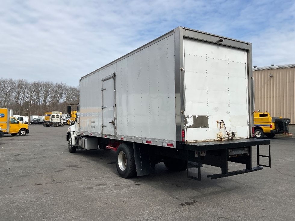 2020 Hino Conventional Type Truck Single Cab photo 6
