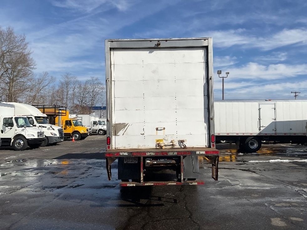 Medium Duty Box Truck-Light and Medium Duty Trucks-Hino-2020-338-Braintree-MA-175,403\n\t\tmiles-$ 39,250 - Image 7