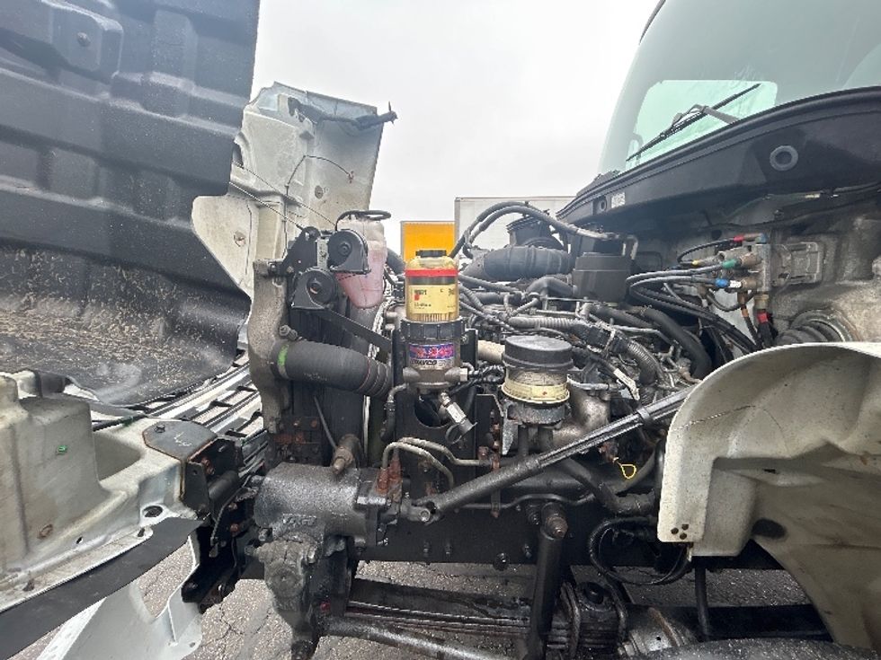 Medium Duty Box Truck-Light and Medium Duty Trucks-Hino-2020-338-Braintree-MA-70,048\n\t\tmiles-$ 46,000 - Image 24