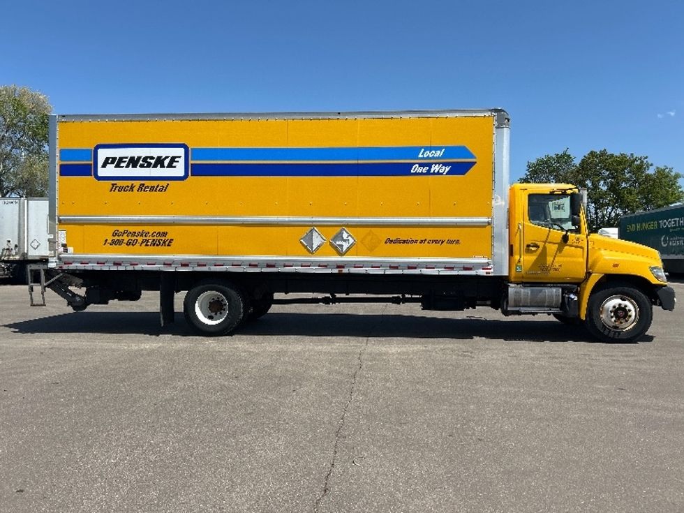 Medium Duty Box Truck-Light and Medium Duty Trucks-Hino-2020-338-Brooklyn Park-MN-161,905\n\t\tmiles-$ 39,500 - Image 15