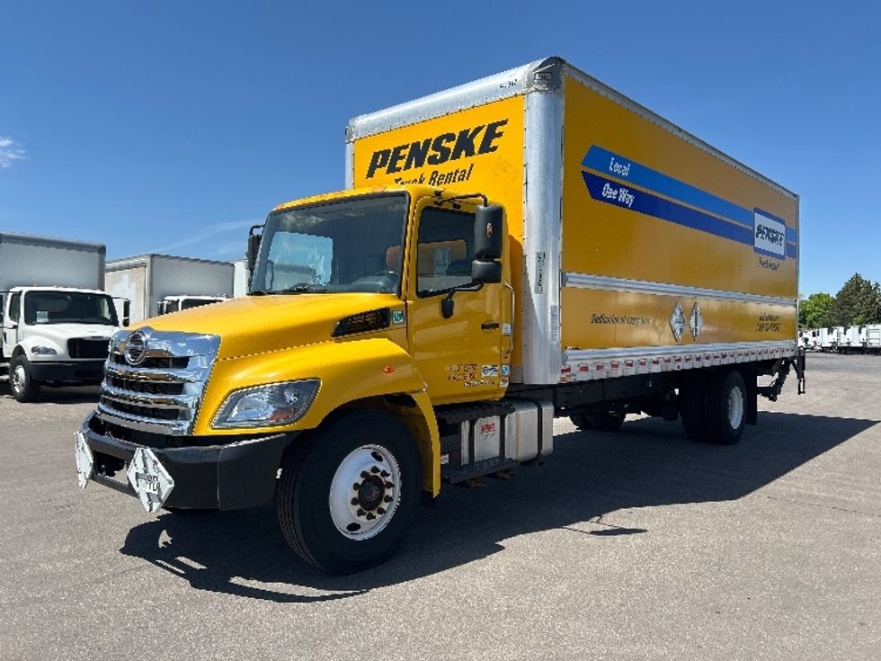 Medium Duty Box Truck-Light and Medium Duty Trucks-Hino-2020-338-Brooklyn Park-MN-161,905\n\t\tmiles-$ 39,500 - Image 3