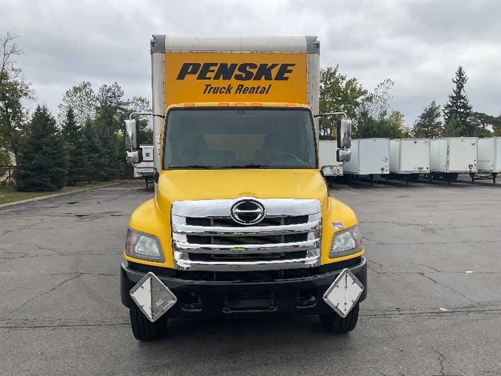 Medium Duty Box Truck-Light and Medium Duty Trucks-Hino-2020-338-Buffalo-NY-161,398\n\t\tmiles-$ 42,000 - Image 2