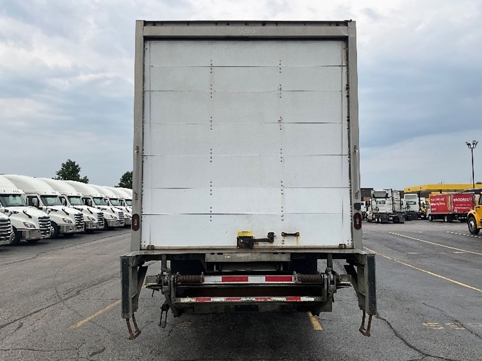 Medium Duty Box Truck-Light and Medium Duty Trucks-Hino-2020-338-Cambridge-ON-336,429\n\t\tkm-$ 56,250 - Image 7
