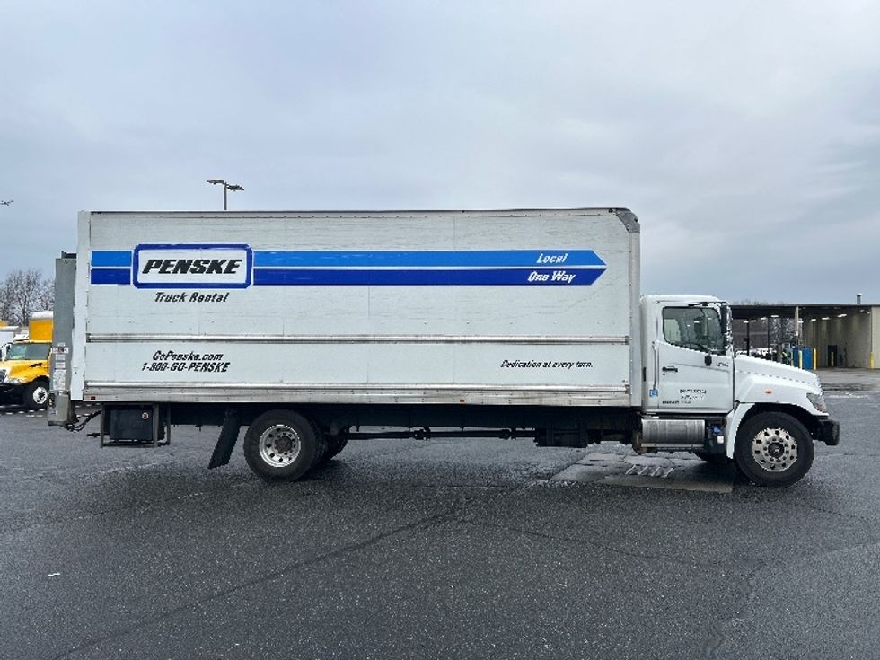 Medium Duty Box Truck-Light and Medium Duty Trucks-Hino-2020-338-Charlotte-NC-160,639\n\t\tmiles-$ 48,750 - Image 15