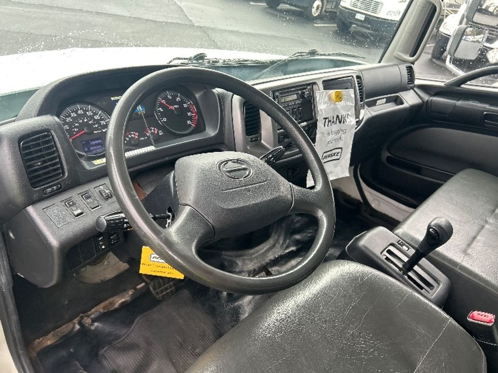 Medium Duty Box Truck-Light and Medium Duty Trucks-Hino-2020-338-Charlotte-NC-160,639\n\t\tmiles-$ 48,750 - Image 17