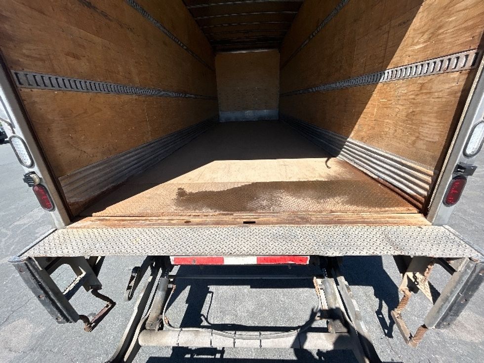 Medium Duty Box Truck-Light and Medium Duty Trucks-Hino-2020-338-Dartmouth-NS-274,403\n\t\tkm-$ 53,500 - Image 10
