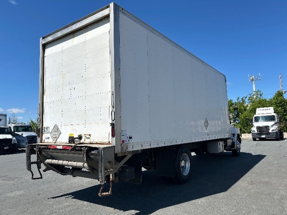 Medium Duty Box Truck-Light and Medium Duty Trucks-Hino-2020-338-Dartmouth-NS-274,403\n\t\tkm-$ 53,500 - Image 13