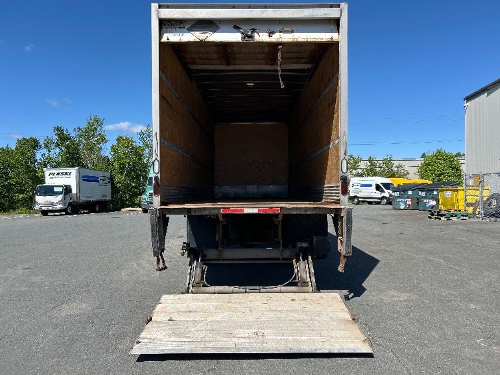 Medium Duty Box Truck-Light and Medium Duty Trucks-Hino-2020-338-Dartmouth-NS-274,403\n\t\tkm-$ 53,500 - Image 9