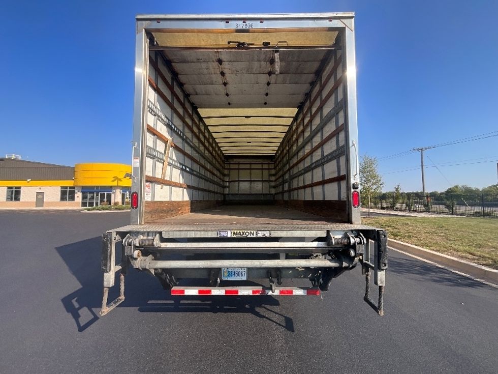 Medium Duty Box Truck-Light and Medium Duty Trucks-Hino-2020-338-East Chicago-IN-149,840\n\t\tmiles-$ 47,750 - Image 8