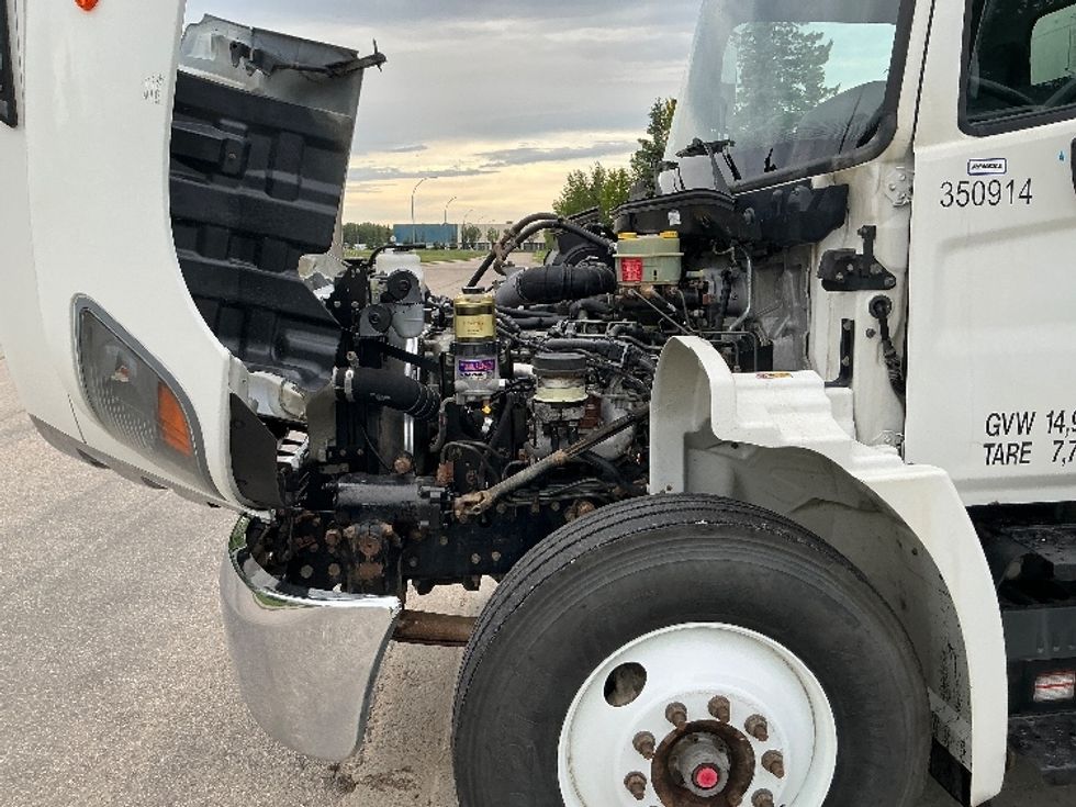 Medium Duty Box Truck-Light and Medium Duty Trucks-Hino-2020-338-Edmonton-AB-271,973\n\t\tkm-$ 64,000 - Image 24