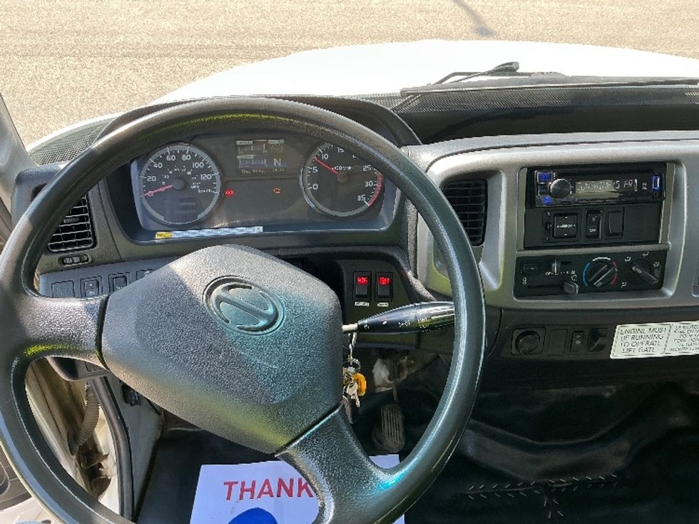 Medium Duty Box Truck-Light and Medium Duty Trucks-Hino-2020-338-Edmonton-AB-311,966\n\t\tkm-$ 57,250 - Image 18