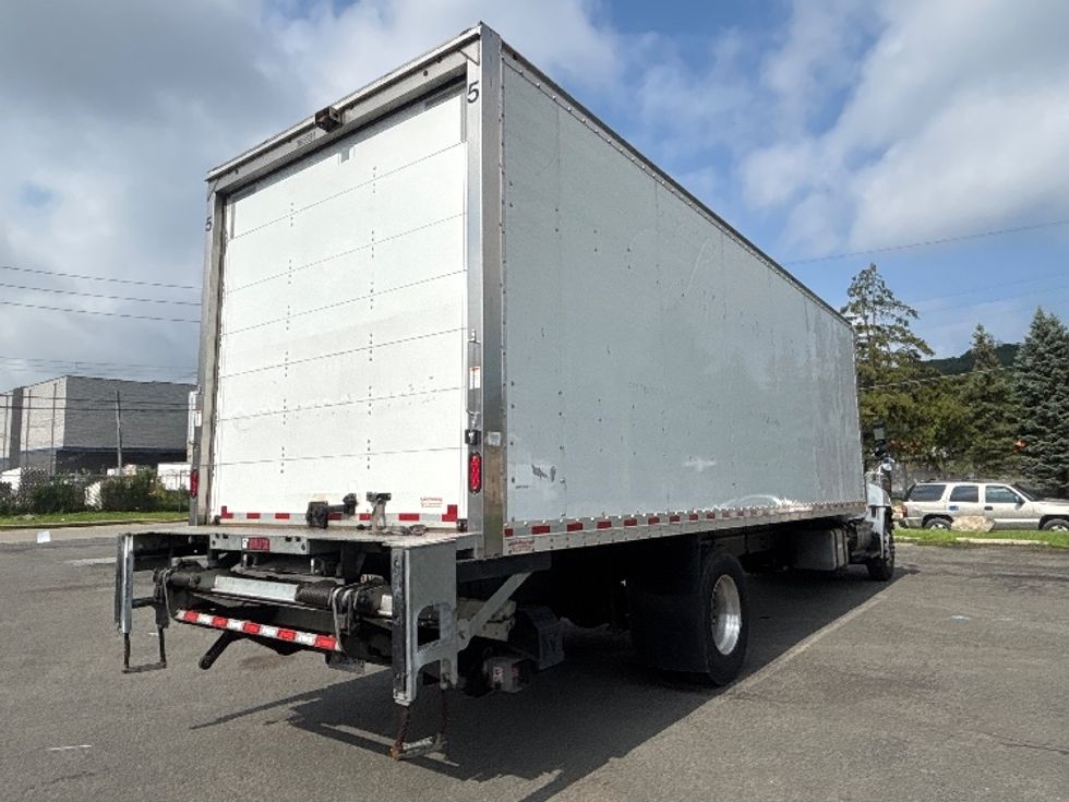 Medium Duty Box Truck-Light and Medium Duty Trucks-Hino-2020-338-Elmsford-NY-76,500\n\t\tmiles-$ 55,250 - Image 13