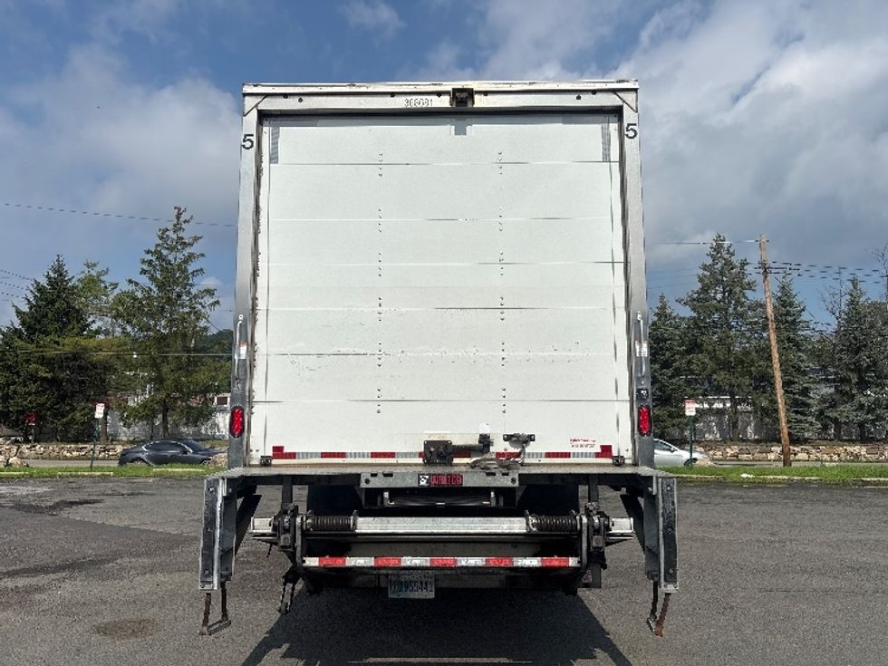 Medium Duty Box Truck-Light and Medium Duty Trucks-Hino-2020-338-Elmsford-NY-76,500\n\t\tmiles-$ 55,250 - Image 7