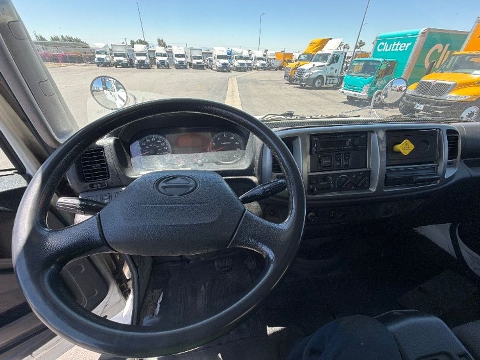 Medium Duty Box Truck-Light and Medium Duty Trucks-Hino-2020-338-Fontana-CA-134,586\n\t\tmiles-$ 48,000 - Image 18
