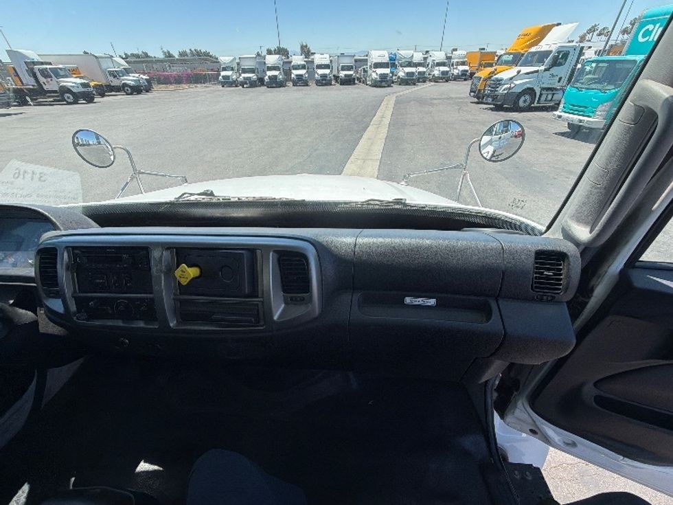 Medium Duty Box Truck-Light and Medium Duty Trucks-Hino-2020-338-Fontana-CA-134,586\n\t\tmiles-$ 48,000 - Image 21