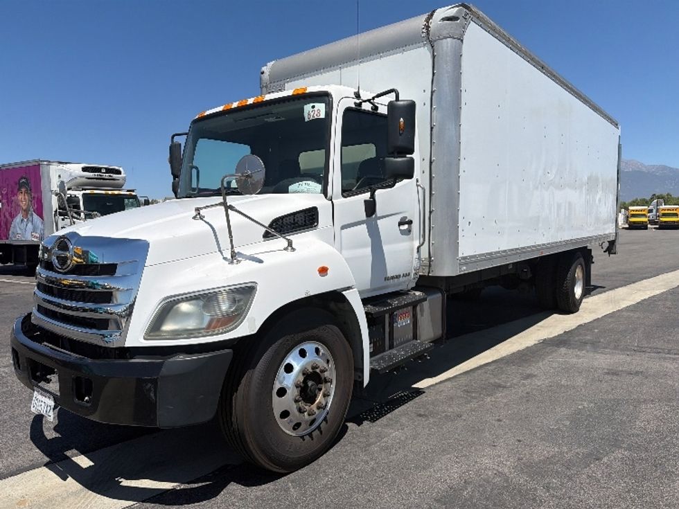 Medium Duty Box Truck-Light and Medium Duty Trucks-Hino-2020-338-Fontana-CA-134,586\n\t\tmiles-$ 48,000 - Image 3