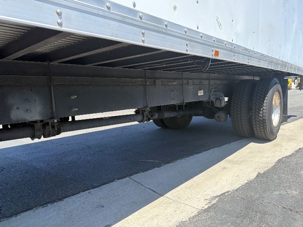 Medium Duty Box Truck-Light and Medium Duty Trucks-Hino-2020-338-Fontana-CA-134,586\n\t\tmiles-$ 48,000 - Image 5