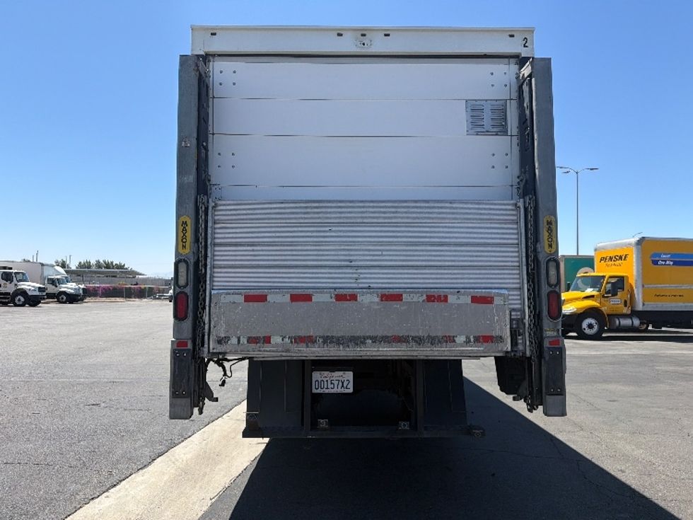 Medium Duty Box Truck-Light and Medium Duty Trucks-Hino-2020-338-Fontana-CA-134,586\n\t\tmiles-$ 48,000 - Image 8
