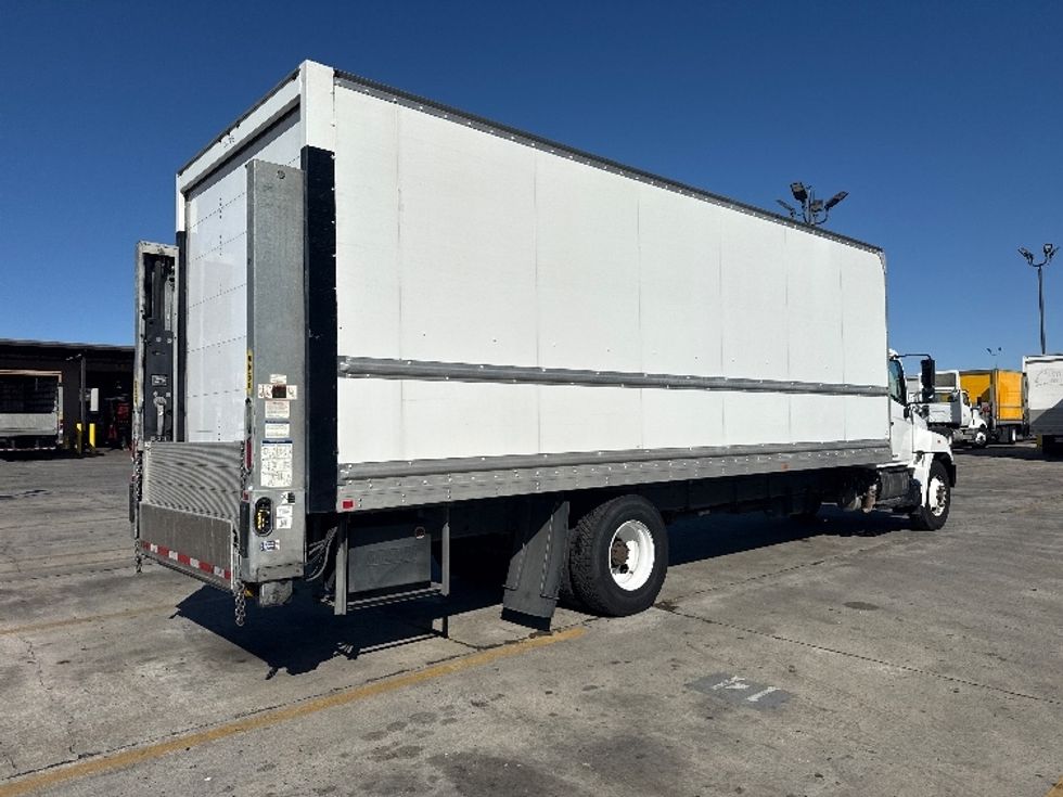 Medium Duty Box Truck-Light and Medium Duty Trucks-Hino-2020-338-Fontana-CA-183,781\n\t\tmiles-$ 43,500 - Image 13