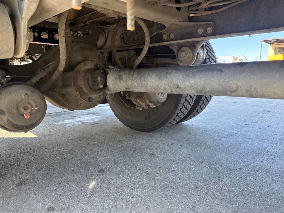 Medium Duty Box Truck-Light and Medium Duty Trucks-Hino-2020-338-Fontana-CA-183,781\n\t\tmiles-$ 43,500 - Image 14