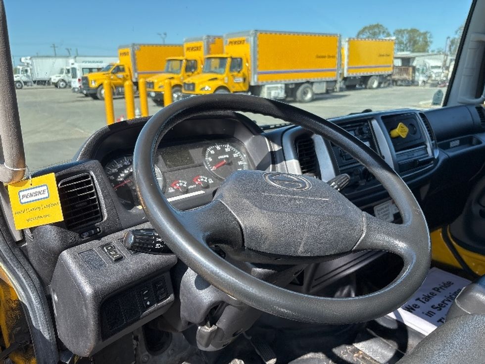 Medium Duty Box Truck-Light and Medium Duty Trucks-Hino-2020-338-Fresno-CA-173,138\n\t\tmiles-$ 40,500 - Image 17