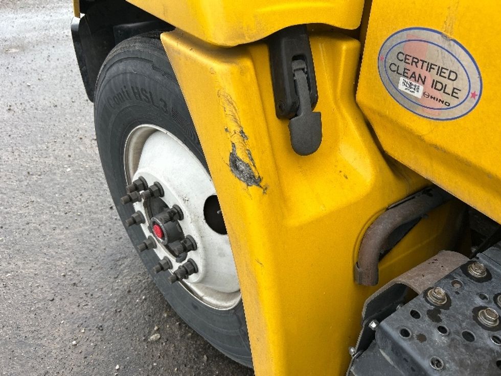 Medium Duty Box Truck-Light and Medium Duty Trucks-Hino-2020-338-Fresno-CA-173,138\n\t\tmiles-$ 40,500 - Image 25