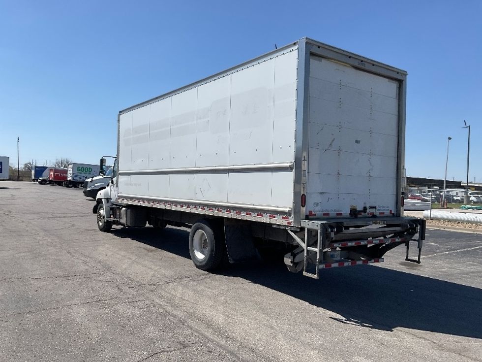 Medium Duty Box Truck-Light and Medium Duty Trucks-Hino-2020-338-Kansas City-MO-129,656\n\t\tmiles-$ 53,000 - Image 6