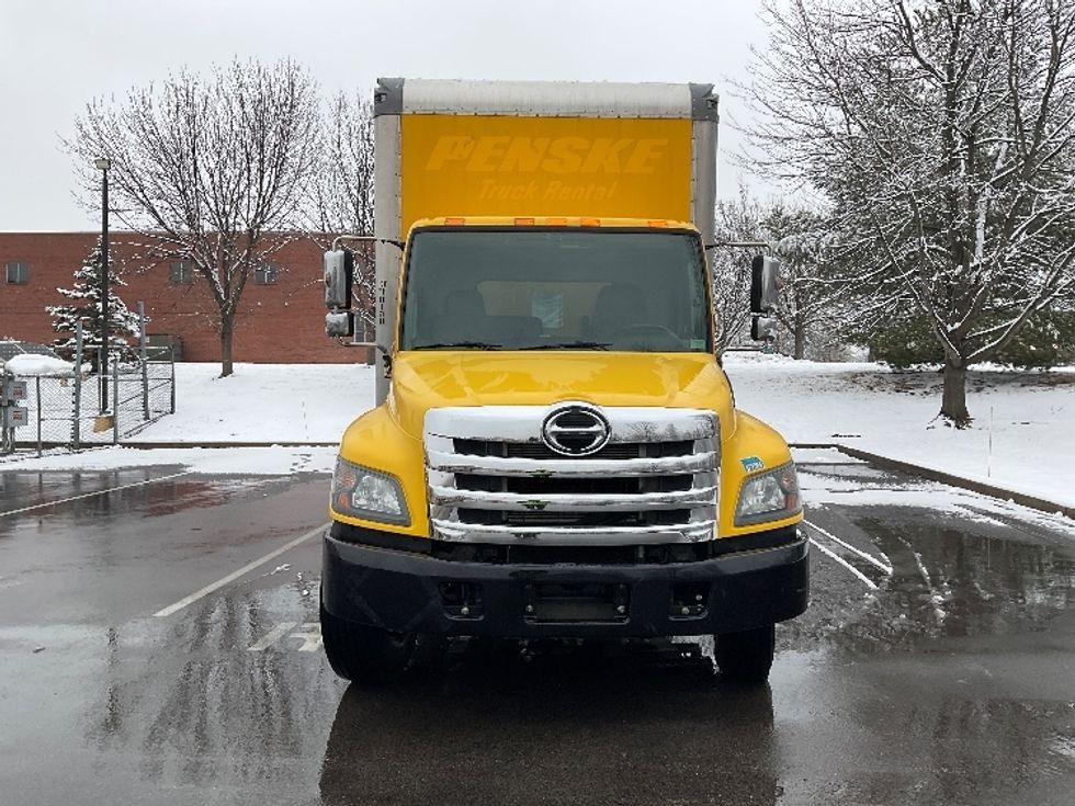 Medium Duty Box Truck-Light and Medium Duty Trucks-Hino-2020-338-King Of Prussia-PA-173,600\n\t\tmiles-$ 40,750 - Image 2