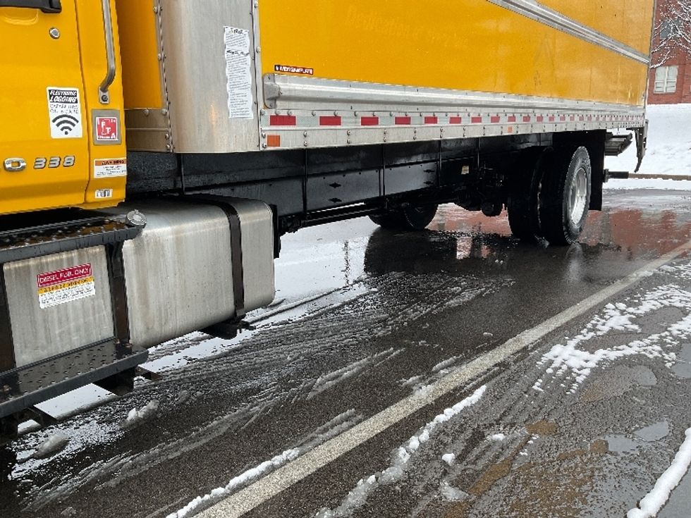 Medium Duty Box Truck-Light and Medium Duty Trucks-Hino-2020-338-King Of Prussia-PA-173,600\n\t\tmiles-$ 40,750 - Image 5