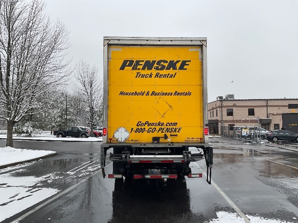 Medium Duty Box Truck-Light and Medium Duty Trucks-Hino-2020-338-King Of Prussia-PA-173,600\n\t\tmiles-$ 40,750 - Image 7