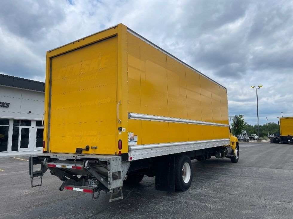 Medium Duty Box Truck-Light and Medium Duty Trucks-Hino-2020-338-Lenexa-KS-219,257\n\t\tmiles-$ 33,250 - Image 12