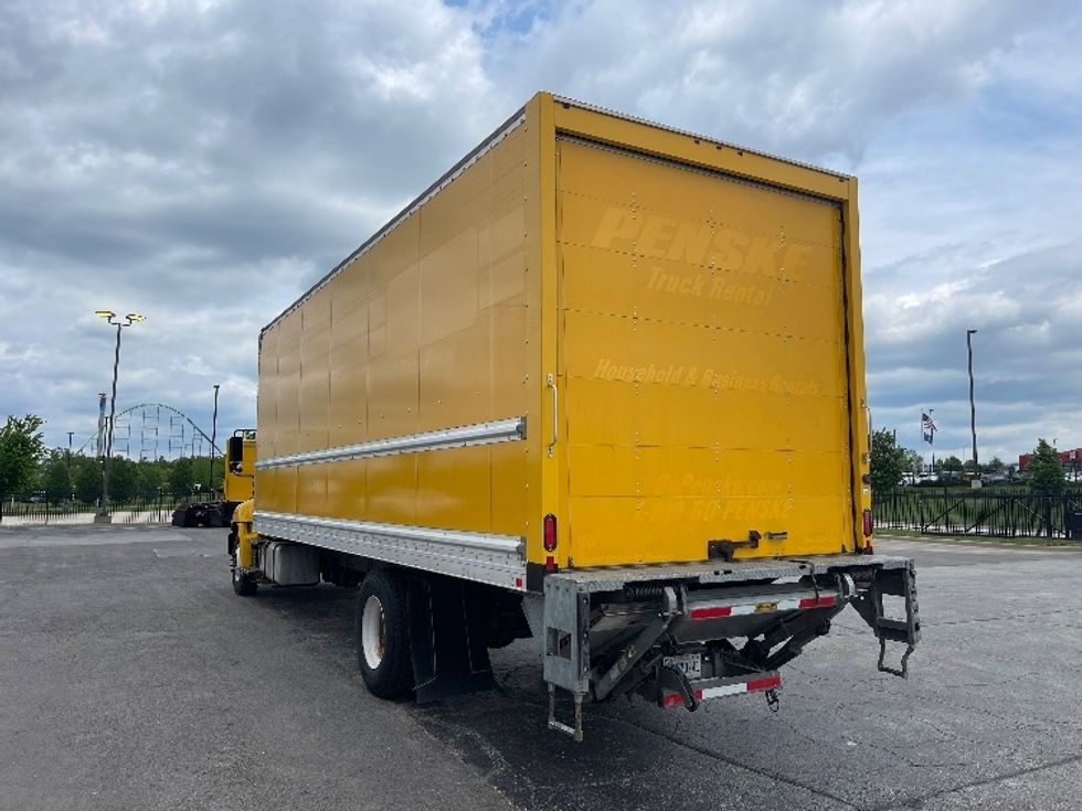 Medium Duty Box Truck-Light and Medium Duty Trucks-Hino-2020-338-Lenexa-KS-219,257\n\t\tmiles-$ 33,250 - Image 6