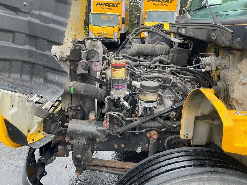 Medium Duty Box Truck-Light and Medium Duty Trucks-Hino-2020-338-Liverpool-NY-141,586\n\t\tmiles-$ 44,000 - Image 23