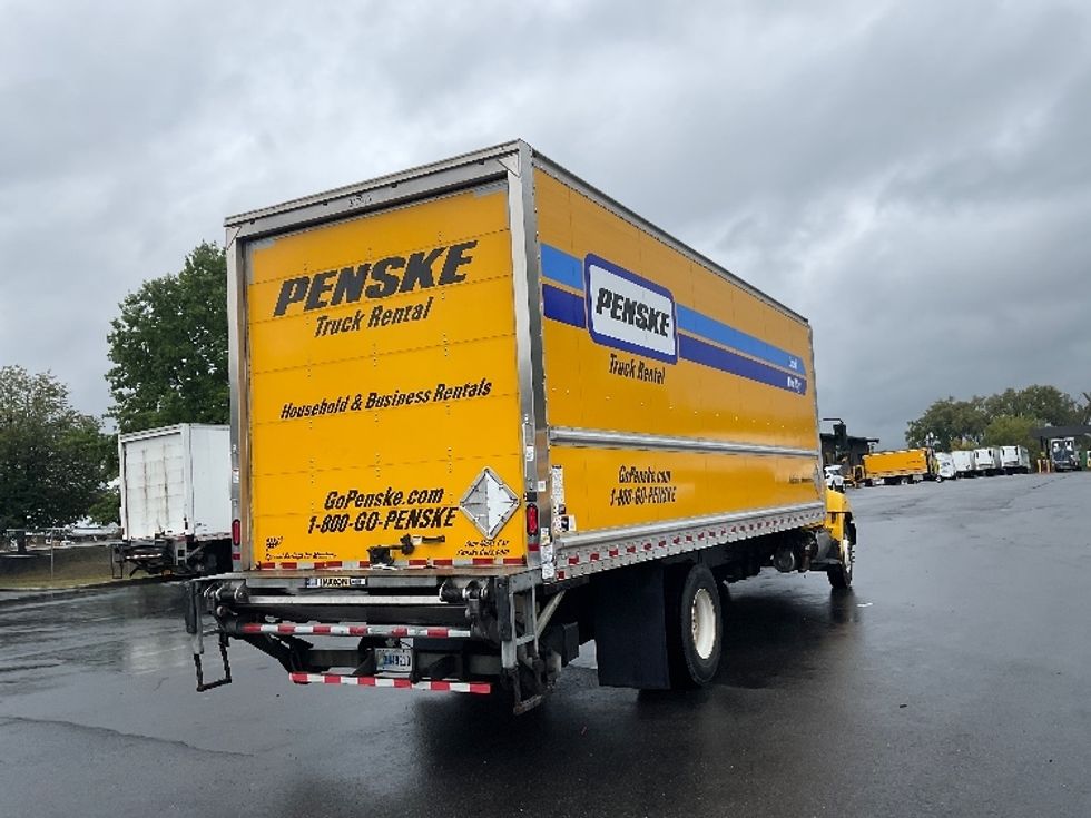 Medium Duty Box Truck-Light and Medium Duty Trucks-Hino-2020-338-Liverpool-NY-141,586\n\t\tmiles-$ 44,000 - Image 5