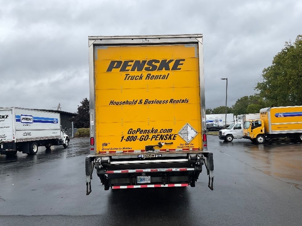 Medium Duty Box Truck-Light and Medium Duty Trucks-Hino-2020-338-Liverpool-NY-141,586\n\t\tmiles-$ 44,000 - Image 6