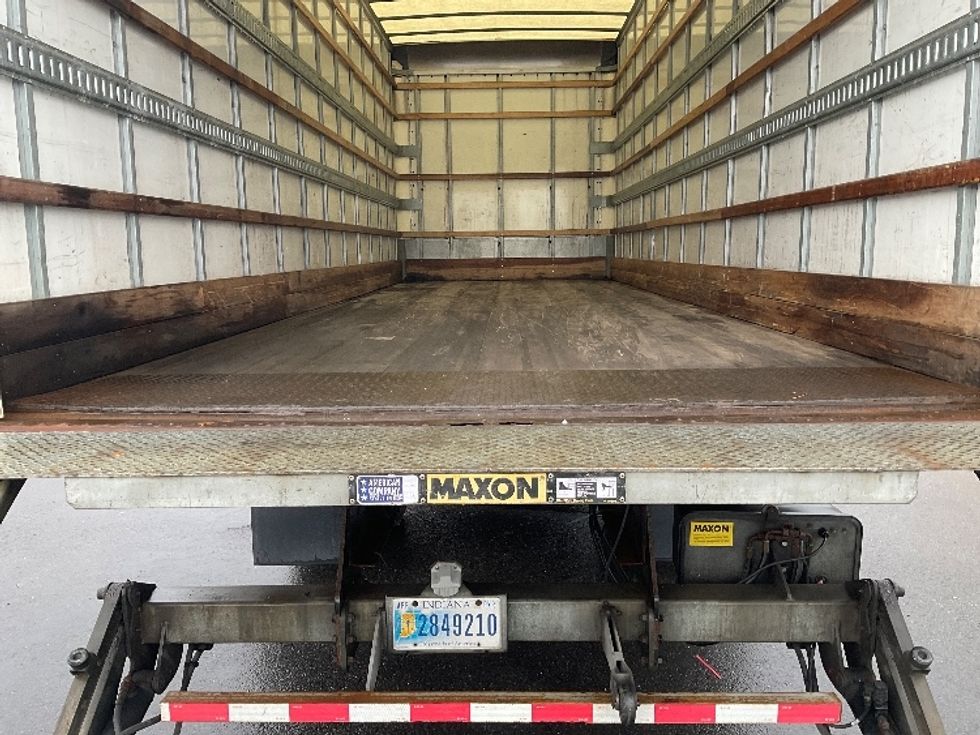 Medium Duty Box Truck-Light and Medium Duty Trucks-Hino-2020-338-Liverpool-NY-141,586\n\t\tmiles-$ 44,000 - Image 9