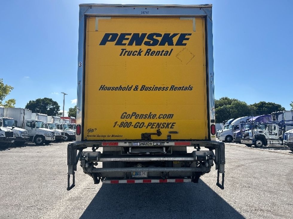 Medium Duty Box Truck-Light and Medium Duty Trucks-Hino-2020-338-Medley-FL-190,279\n\t\tmiles-$ 42,750 - Image 7