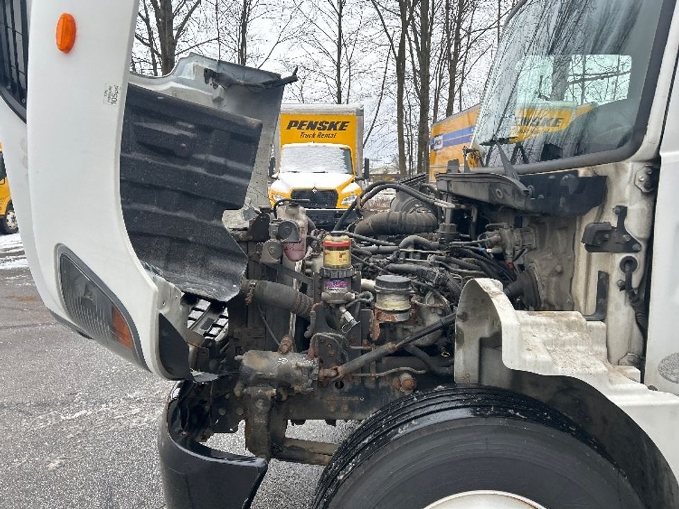 Medium Duty Box Truck-Light and Medium Duty Trucks-Hino-2020-338-Middlefield-OH-261,838\n\t\tmiles-$ 32,250 - Image 23