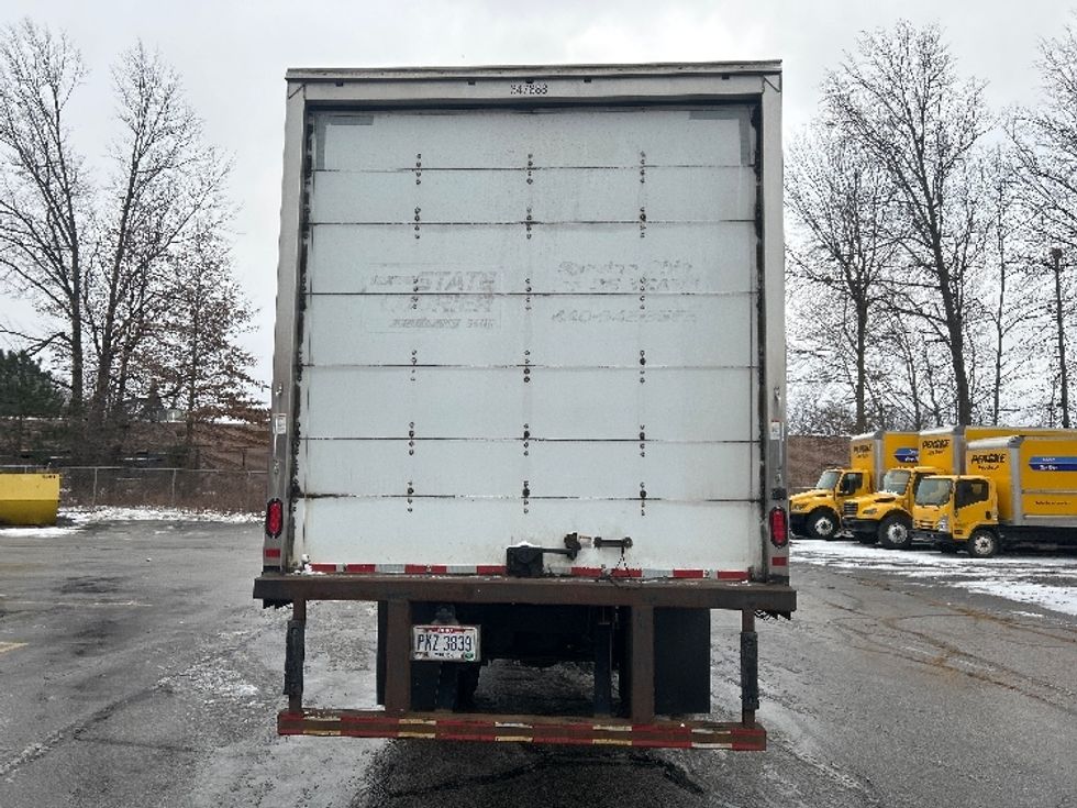 Medium Duty Box Truck-Light and Medium Duty Trucks-Hino-2020-338-Middlefield-OH-261,838\n\t\tmiles-$ 32,250 - Image 7