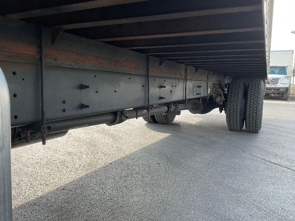 Medium Duty Box Truck-Light and Medium Duty Trucks-Hino-2020-338-Mississauga-ON-185,089\n\t\tkm-$ 74,750 - Image 5