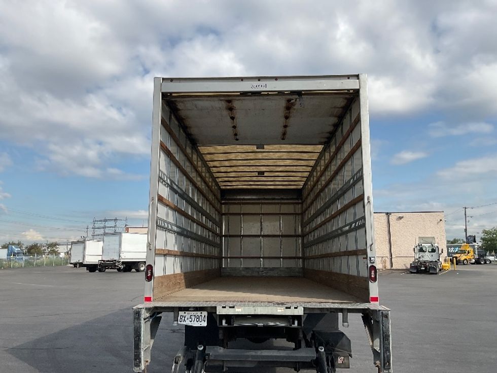 Medium Duty Box Truck-Light and Medium Duty Trucks-Hino-2020-338-Mississauga-ON-185,089\n\t\tkm-$ 74,750 - Image 8