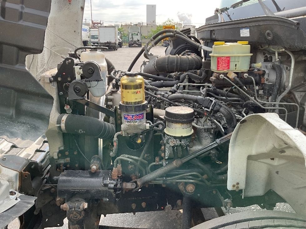Medium Duty Box Truck-Light and Medium Duty Trucks-Hino-2020-338-Mississauga-ON-200,563\n\t\tkm-$ 71,000 - Image 24