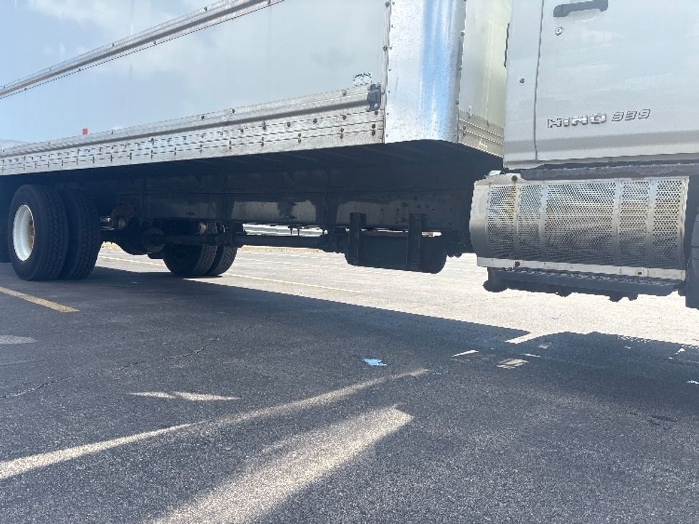 Medium Duty Box Truck-Light and Medium Duty Trucks-Hino-2020-338-Mississauga-ON-230,666\n\t\tkm-$ 71,000 - Image 14